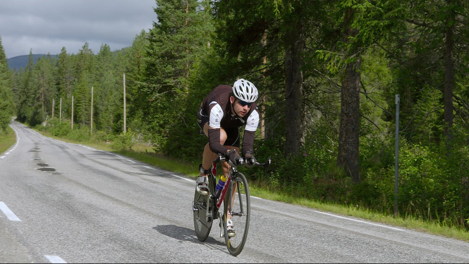 雄鹿巅峰对决，保罗完美发挥助吉林队胜出